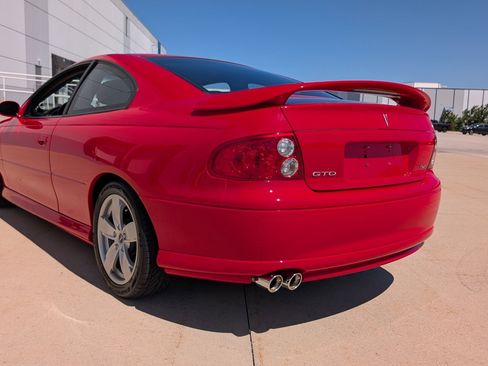 Used 2004 Pontiac GTO RWD image 9