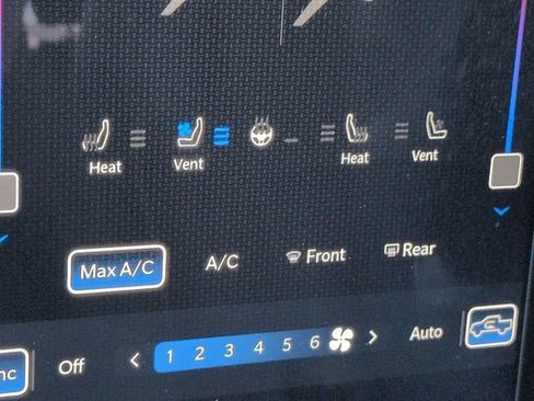 Used 2024 RAM 3500 Limited image 22