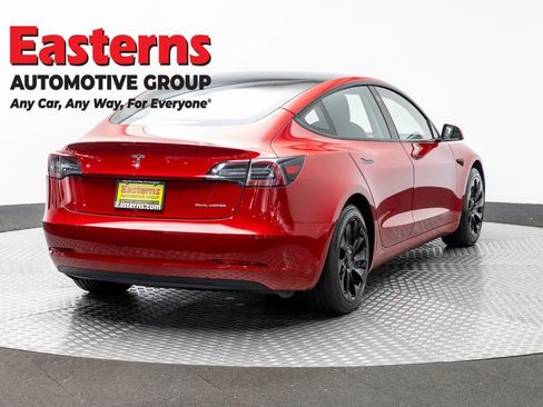 Used 2022 Tesla Model 3 Long Range AWD/4WD image 5