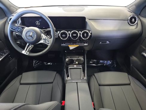New 2026 Mercedes-Benz GLA 250 GLA 250 image 9