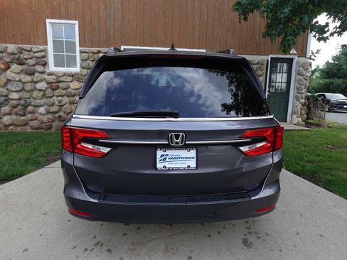 Used 2023 Honda Odyssey EX-L image 6