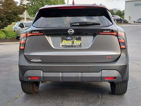 Certified 2025 Nissan Kicks SR FWD image 4