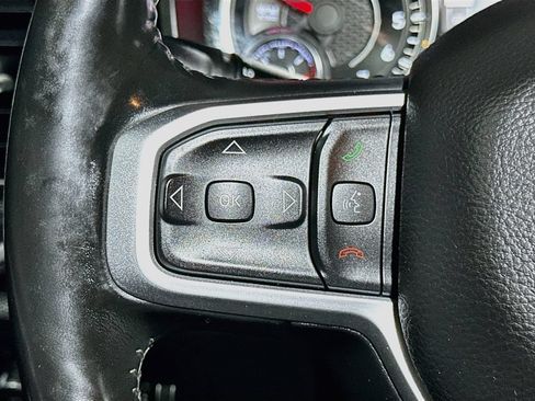 Used 2020 RAM 1500 Big Horn AWD/4WD image 36