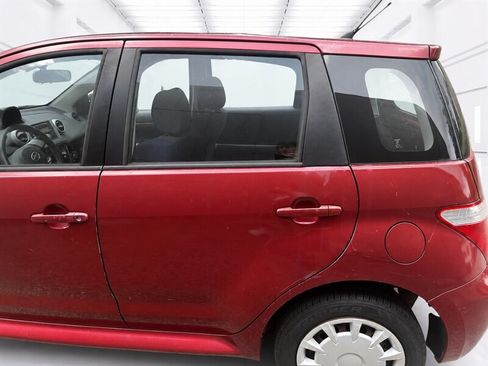 Used 2006 Scion xA FWD image 19