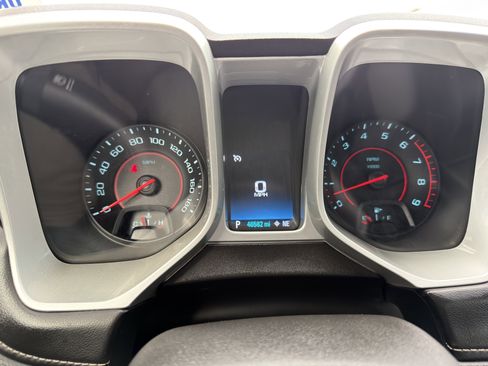 Used 2015 Chevrolet Camaro SS RWD image 23