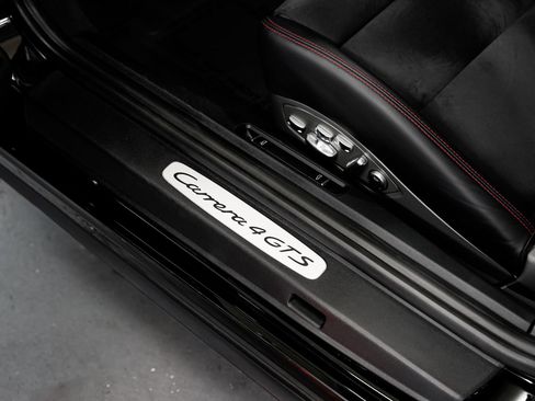 Used 2016 Porsche 911 Carrera 4 GTS AWD/4WD image 24