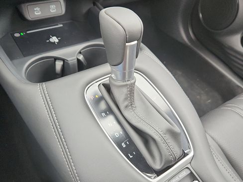 New 2026 Honda HR-V EX-L image 11