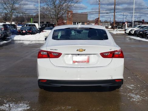 Used 2024 Chevrolet Malibu LT FWD image 8