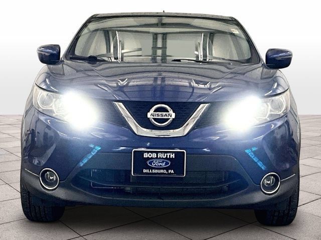 Used 2017 Nissan Rogue Sport SV AWD/4WD image 3