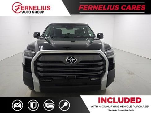 Used 2023 Toyota Tundra Limited image 2