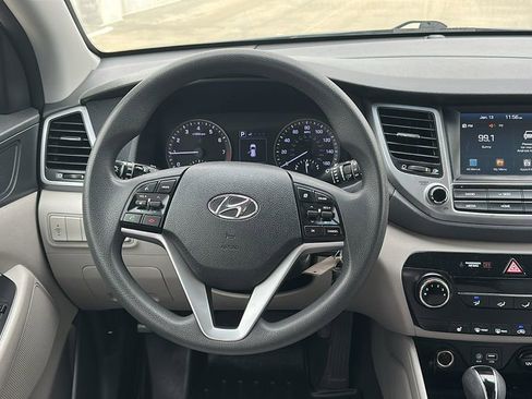 Used 2018 Hyundai Tucson SEL image 22