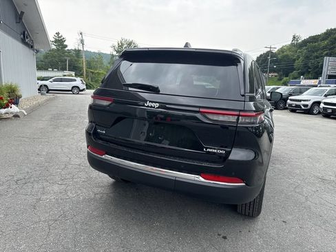 New 2025 Jeep Grand Cherokee Laredo X AWD/4WD image 4