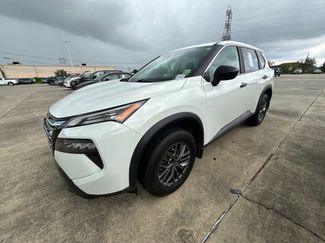 Used 2026 Nissan Rogue S FWD video 1