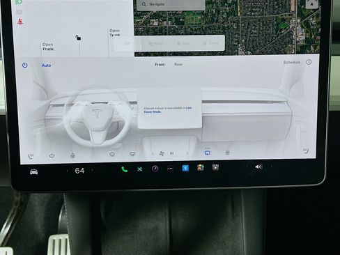 Used 2024 Tesla Model Y Performance image 23