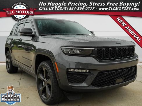 Used 2025 Jeep Grand Cherokee Limited w/ Black Appearance Package AWD/4WD image 1