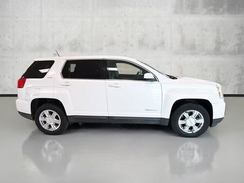 Used 2016 GMC Terrain SLE image 4