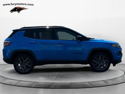 New 2025 Jeep Compass Limited w/ Sun & Sound Group AWD/4WD image 2
