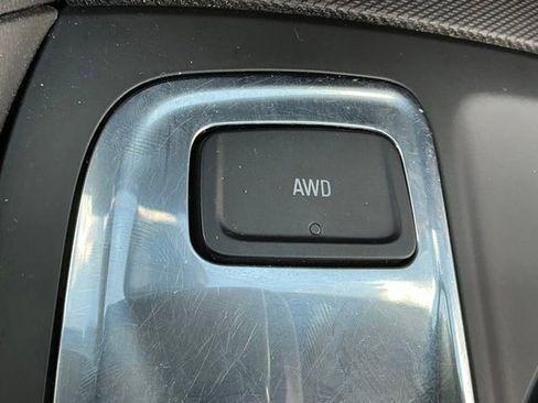 Used 2023 Chevrolet Equinox LS AWD/4WD image 27