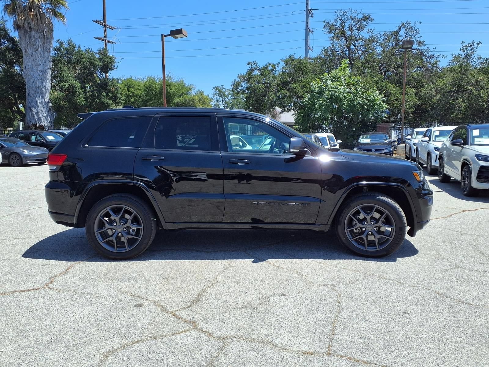 Used 2021 Jeep Grand Cherokee Limited w/ Quick Order Package 28K 80th RWD image 3