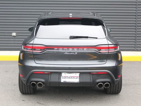 Certified 2022 Porsche Macan S w/ Premium Package Plus AWD/4WD image 7