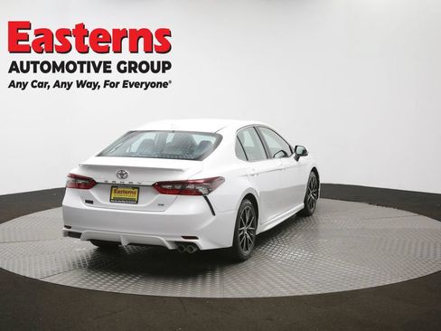 Used 2023 Toyota Camry SE FWD image 39