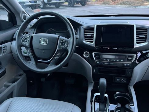 Used 2019 Honda Ridgeline RTL-E image 26