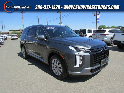 Used 2024 Hyundai Palisade SEL FWD image 1