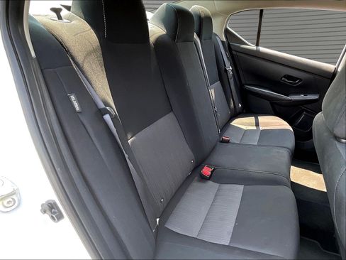 Used 2025 Nissan Sentra SV FWD image 24