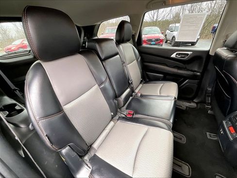Used 2020 Nissan Pathfinder SV w/ Rock Creek Edition image 15