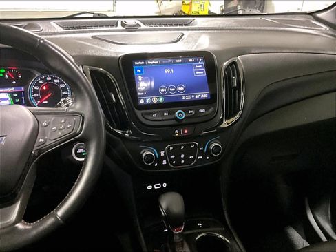 Certified 2022 Chevrolet Equinox RS w/ RS Leather Package image 18