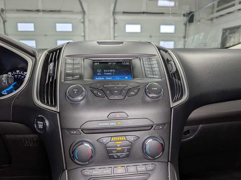 Used 2018 Ford Edge SEL AWD/4WD image 30