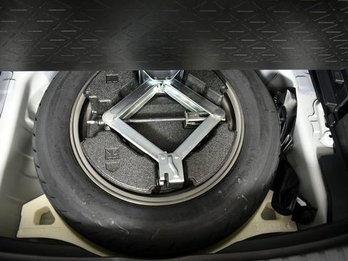 Certified 2019 Toyota RAV4 Limited image 29