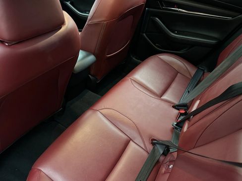 Used 2022 MAZDA MAZDA3 s image 13