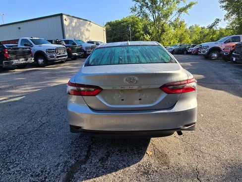 Used 2023 Toyota Camry LE w/ Convenience Package FWD image 6