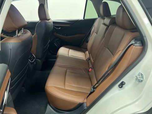 Used 2025 Subaru Outback Touring w/ Popular Package #2 AWD/4WD image 28