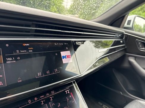Used 2021 Audi Q8 Premium Plus AWD/4WD image 32