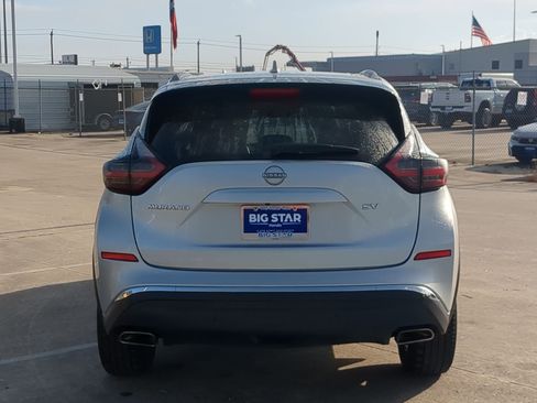 Used 2023 Nissan Murano SV image 5