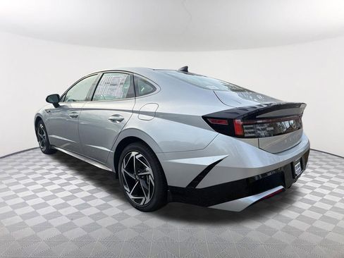 New 2026 Hyundai Sonata SEL FWD image 7