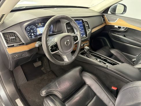 Used 2018 Volvo XC90 T6 Inscription w/ Convenience Package image 4
