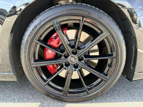 Used 2020 Audi S8 L AWD/4WD image 10