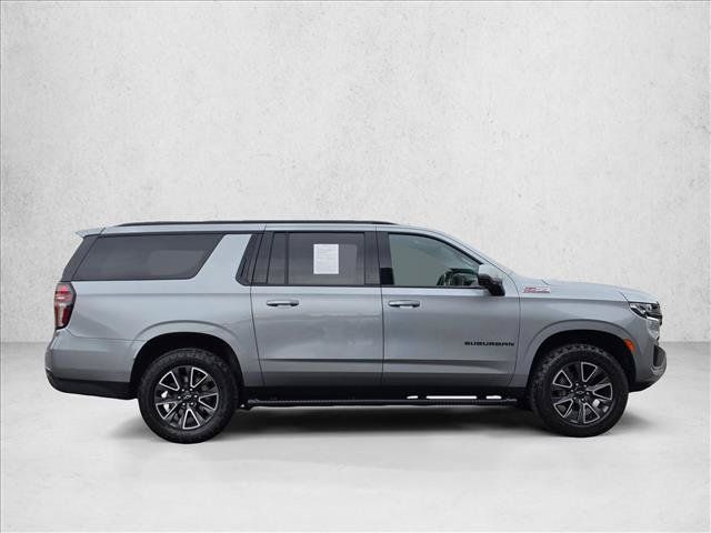 Used 2023 Chevrolet Suburban Z71 w/ Luxury Package AWD/4WD image 6