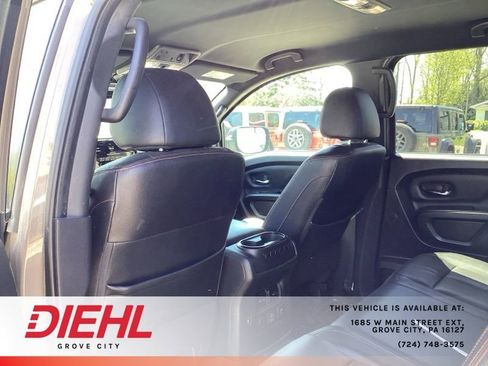 Used 2021 Nissan Titan PRO-4X w/ Pro-4x Convenience Package AWD/4WD image 16