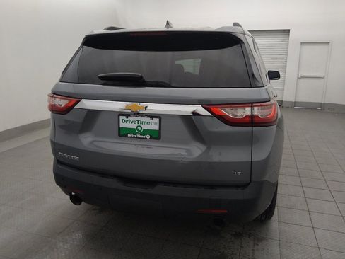 Used 2021 Chevrolet Traverse LT FWD image 7
