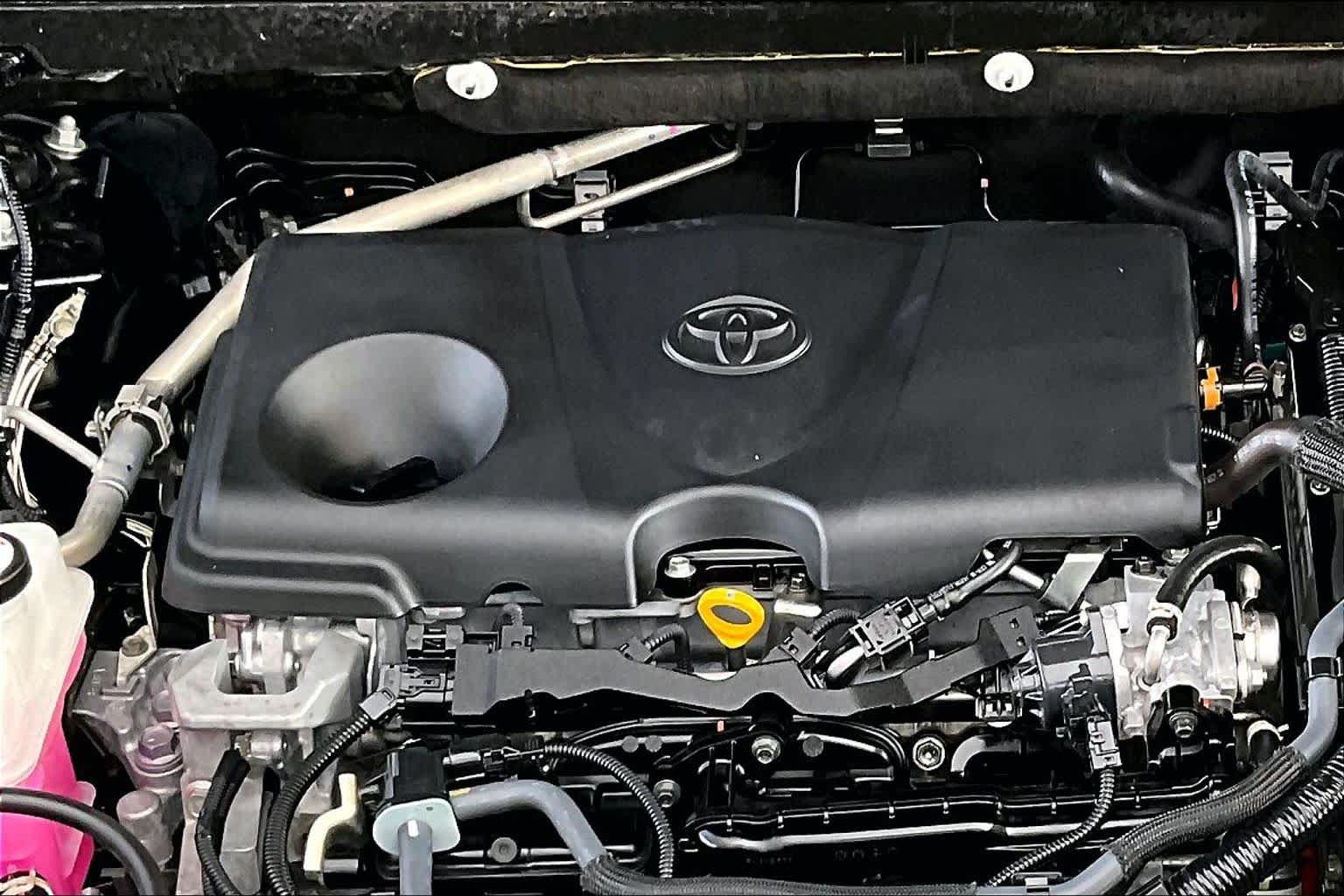 Used 2023 Toyota RAV4 SE AWD/4WD image 31