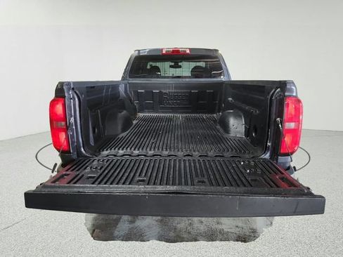 Used 2017 Chevrolet Colorado W/T w/ WT Convenience Package AWD/4WD image 26