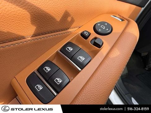 Used 2022 BMW X5 xDrive40i w/ Premium Package AWD/4WD image 23