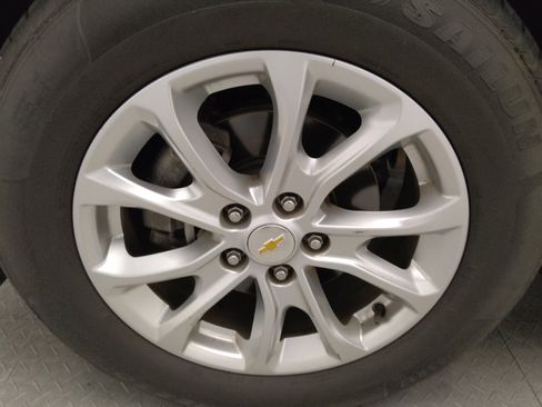 Used 2021 Chevrolet Equinox LT AWD/4WD image 31