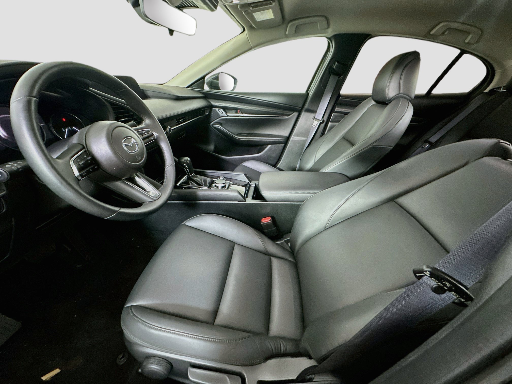 Used 2025 MAZDA MAZDA3 s FWD image 13