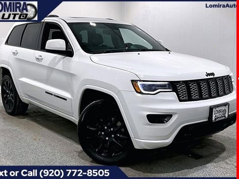 Used 2020 Jeep Grand Cherokee Altitude image 1