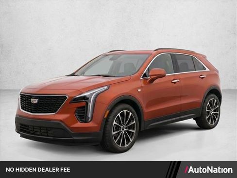 Used 2021 Cadillac XT4 Luxury w/ Cold Weather Package AWD/4WD image 1